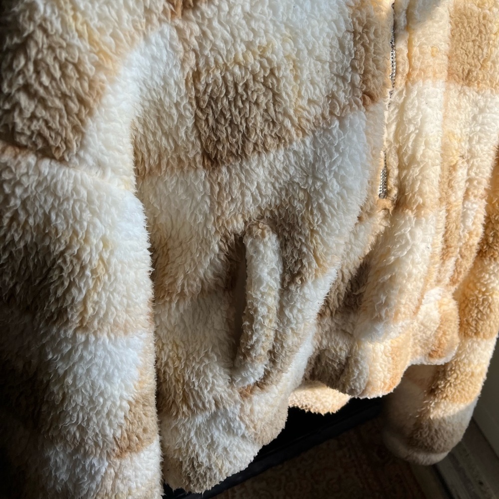 Sherpa Jacket - Picture 3 of 4